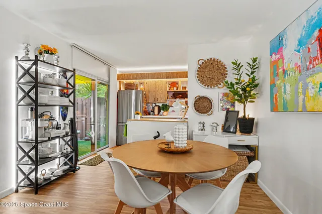 $182,500 | 1515 Vista Oaks Circle Northeast, Palm Bay, FL 32905