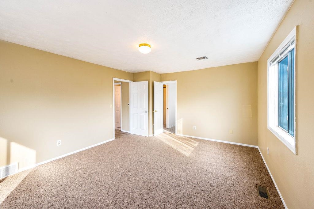 2716 B Road Grand Junction, CO 81503 - Photo 8 of 26 Gallery Image 8