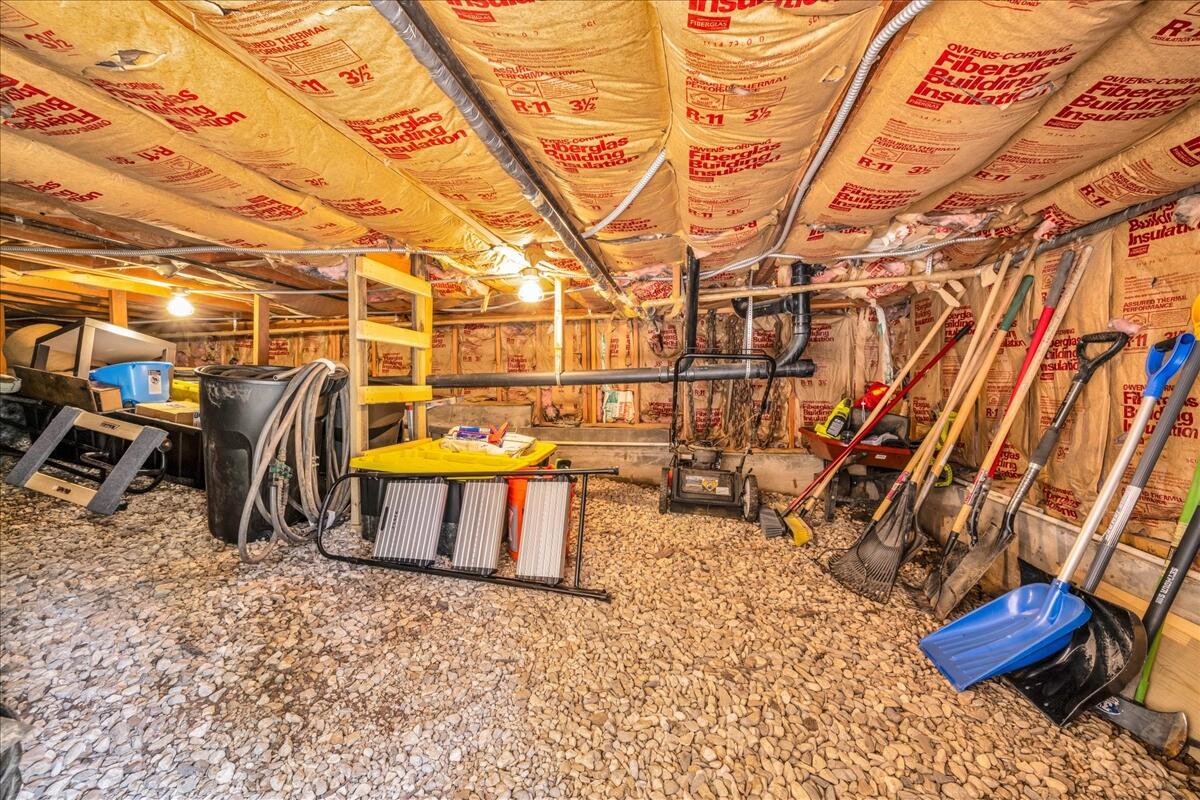 39656 Forest Road Big Bear Lake, CA 92315 - Photo 29 of 40 a view of storage and utility room
