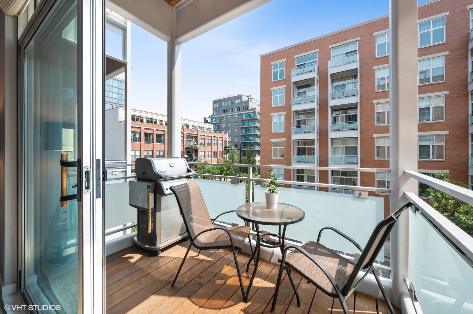 949 West Madison Street, Unit 304 Chicago, IL 60607 - Photo 11 of 12