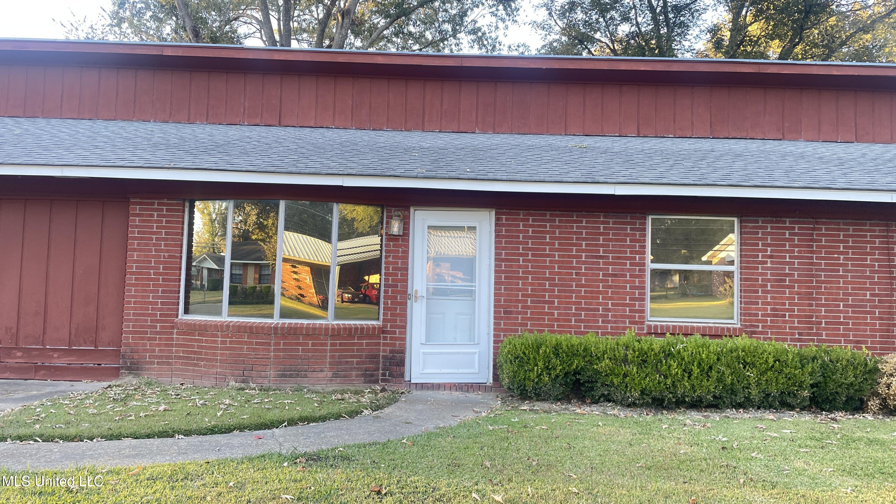 3232 Stark Drive Pearl, MS 39208 - Photo 5 of 8 IMG_7511