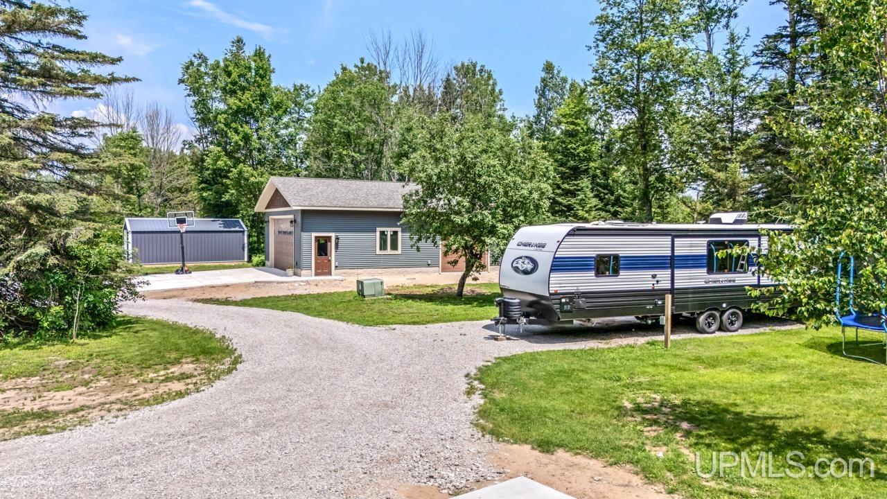 5935 Brampton 27.5 Road Gladstone, MI 49837 - Photo 28 of 45