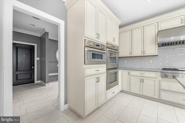 $1,390,000 | 6603 Babak Drive, Frederick, MD 21702