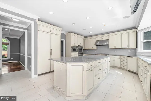 $1,390,000 | 6603 Babak Drive, Frederick, MD 21702