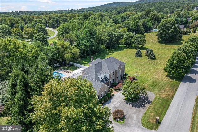 $1,390,000 | 6603 Babak Drive, Frederick, MD 21702