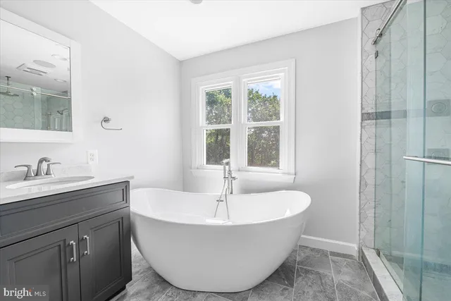 $1,390,000 | 6603 Babak Drive, Frederick, MD 21702