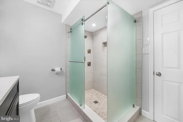 $1,390,000 | 6603 Babak Drive, Frederick, MD 21702