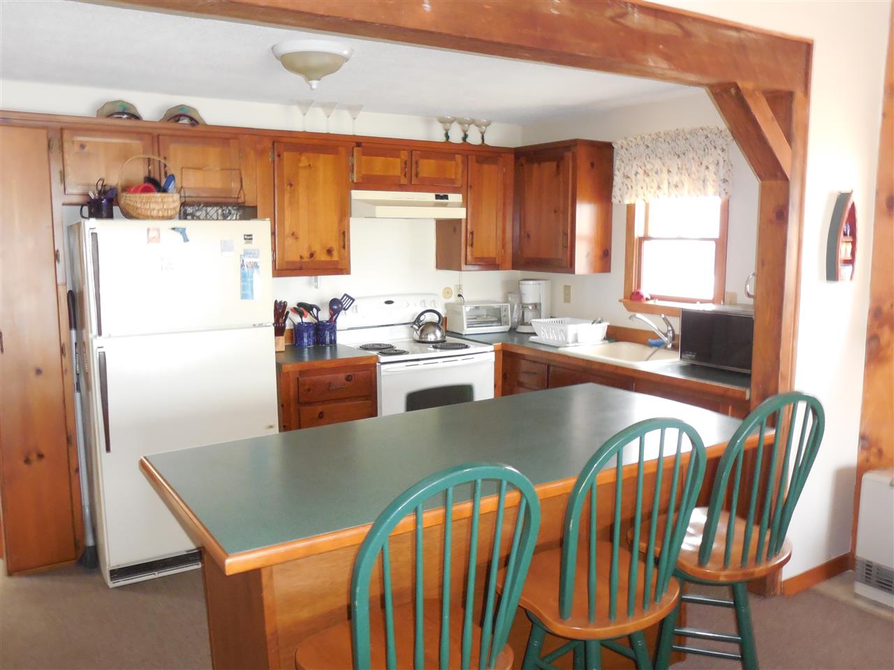 9 Lippold Road Atkinson, NH 03811 - Photo 4 of 16 Gallery Image 4