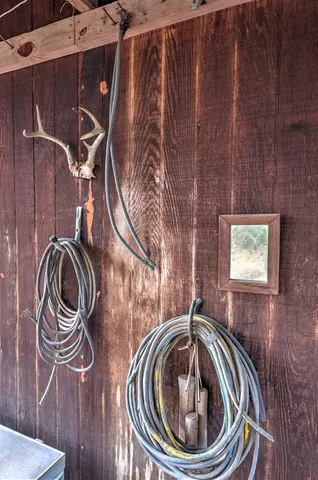 $787,500 | 438-1 Yellowstone Lane, Hunt, TX 78024