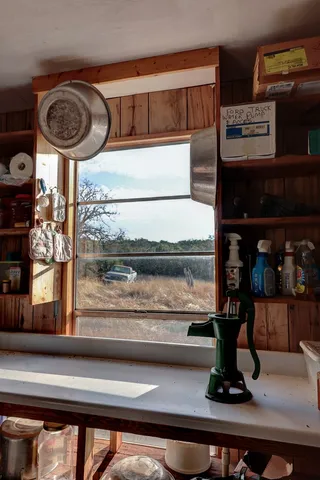 $787,500 | 438-1 Yellowstone Lane, Hunt, TX 78024