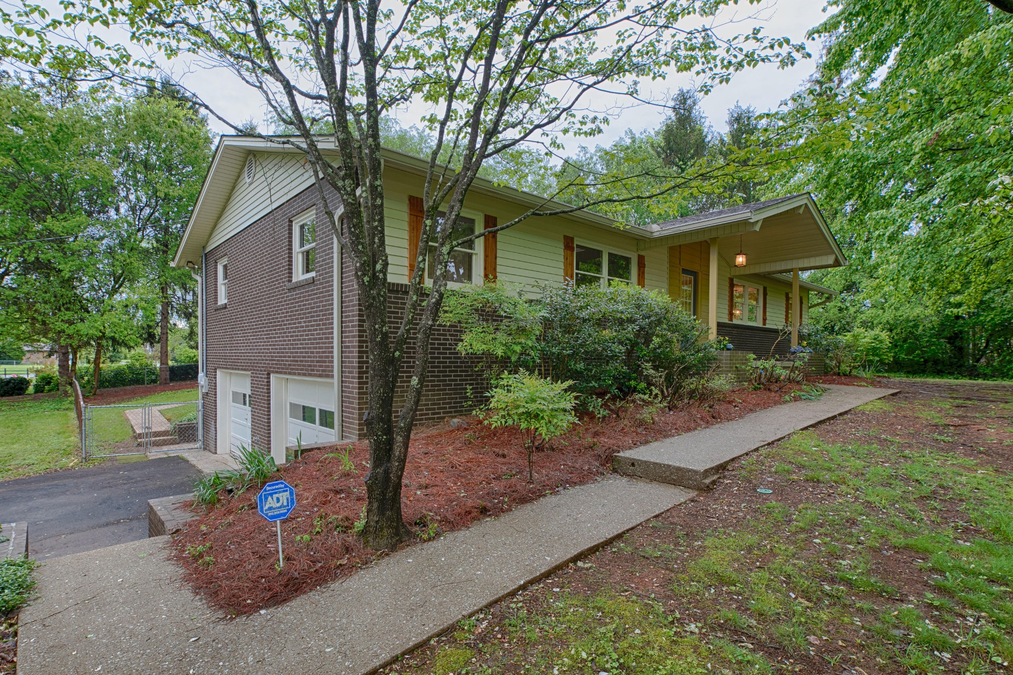 916 Corning Road Knoxville, TN 37923 - Photo 14 of 25 Gallery Image 14