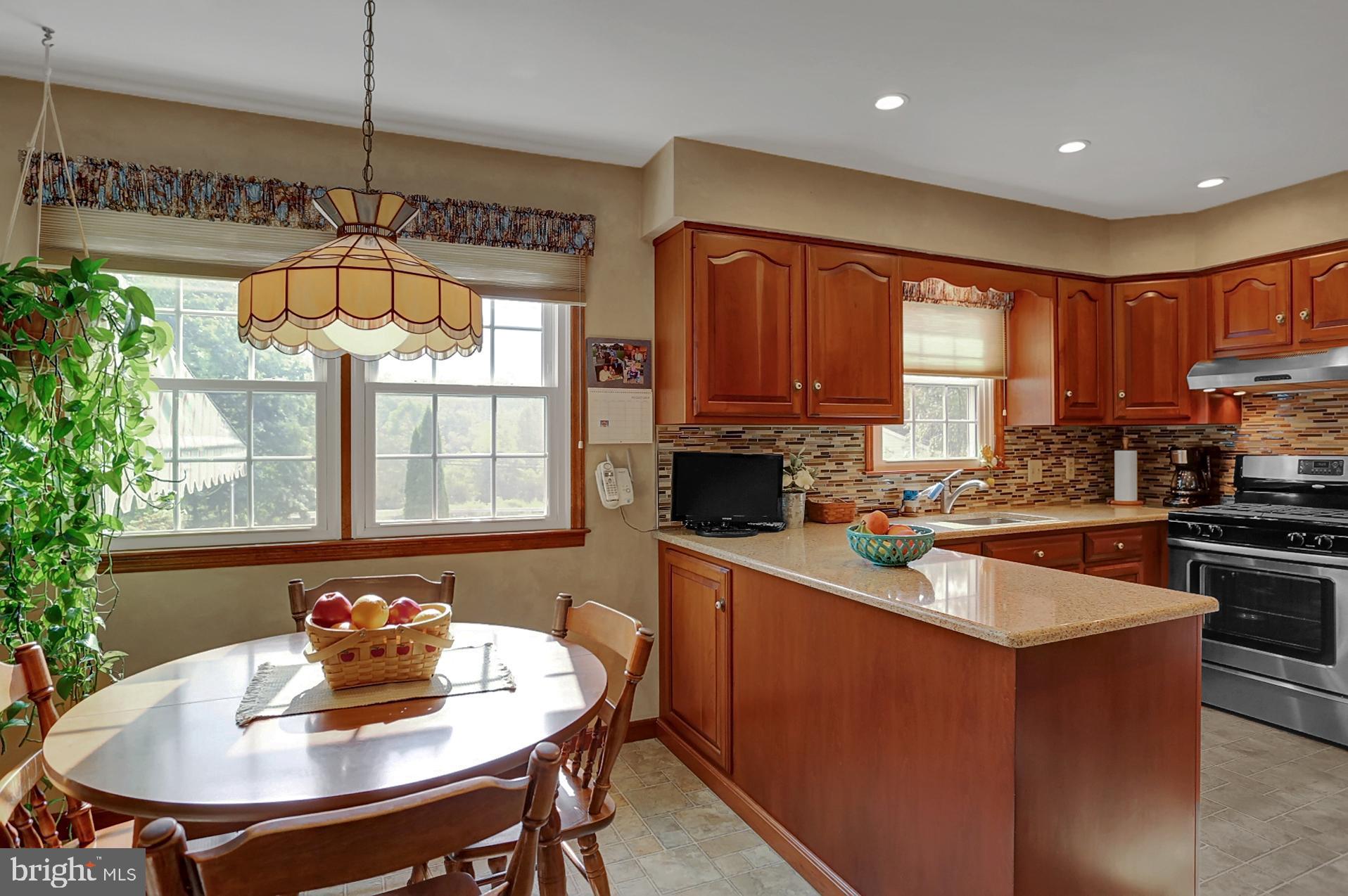 310 Fairview Road Reading, PA 19606 - Photo 15 of 44 Gallery Image 15