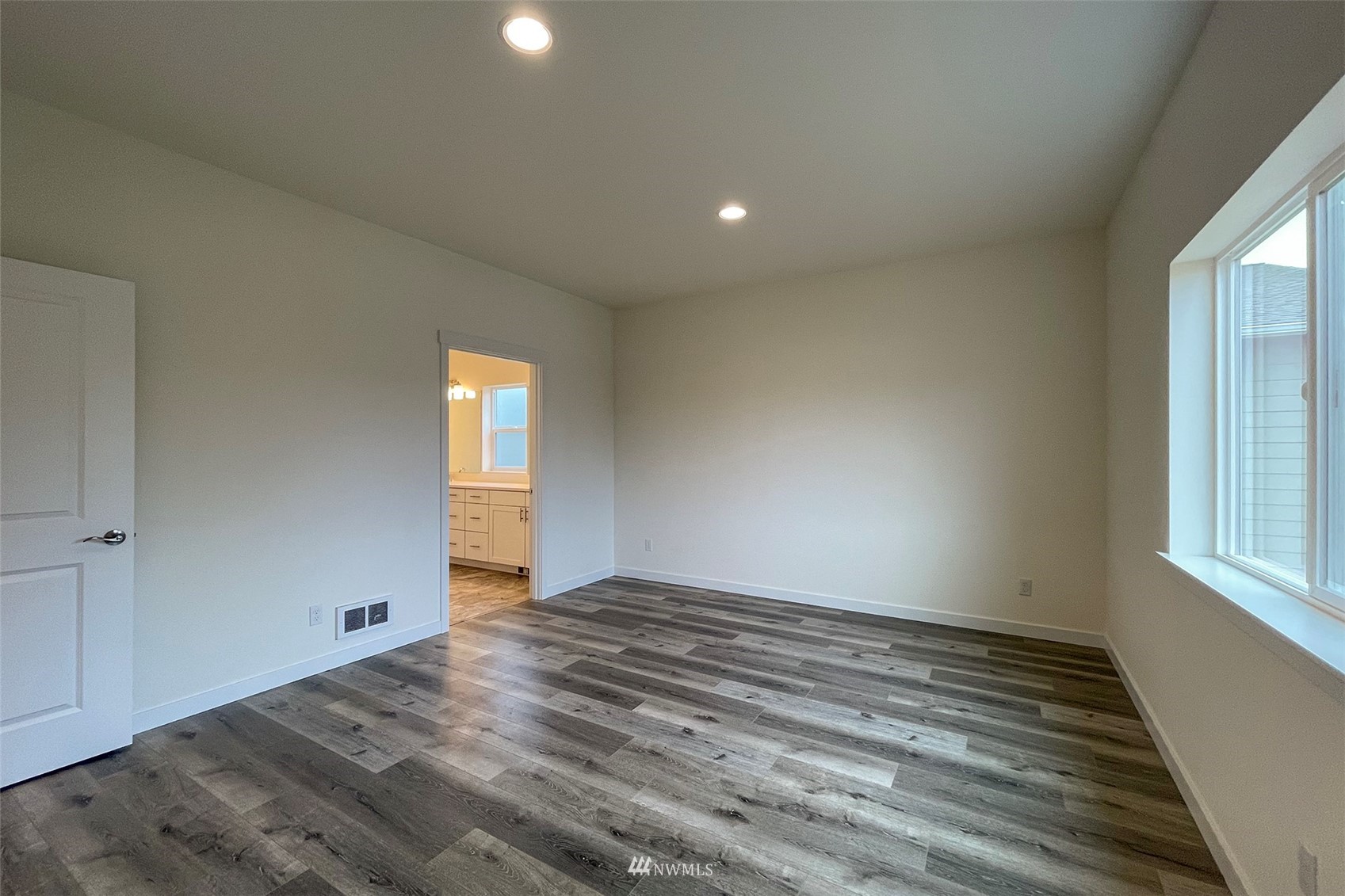 1410 Rook Drive Port Angeles, WA 98362 - Photo 18 of 40 Gallery Image 18