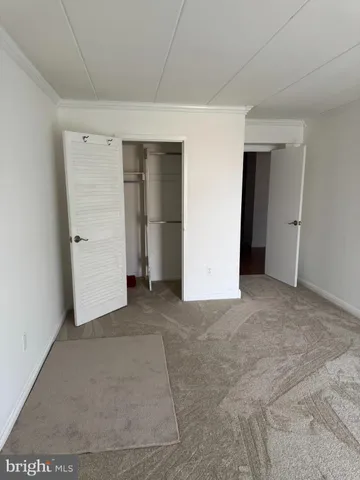 $1,700 | 2633 Fort Farnsworth Road, Unit 268, Alexandria, VA 22303