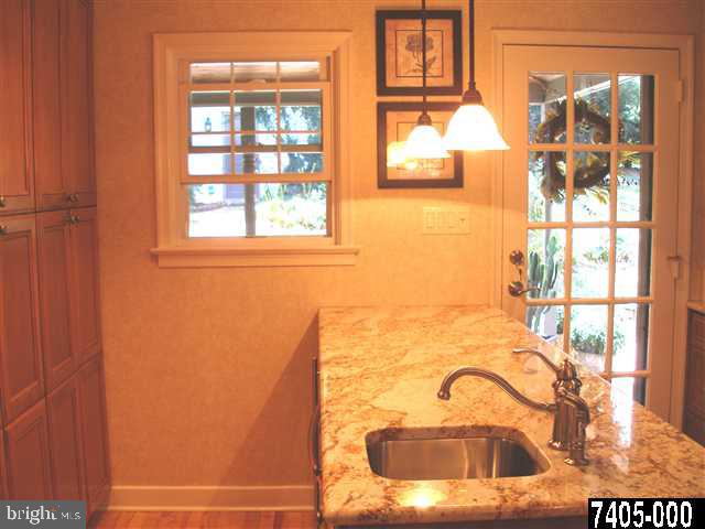 2 Summit Road York, PA 17403 - Photo 4 of 22 Gallery Image 4