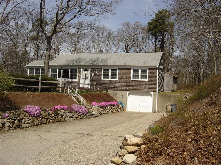 20 Kidd's Hill Road Barnstable, MA 02630 - Photo 1 of 15 Primary Photo