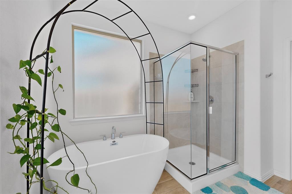 14621 Marrowglen Road Fort Worth, TX 76052 - Photo 19 of 36