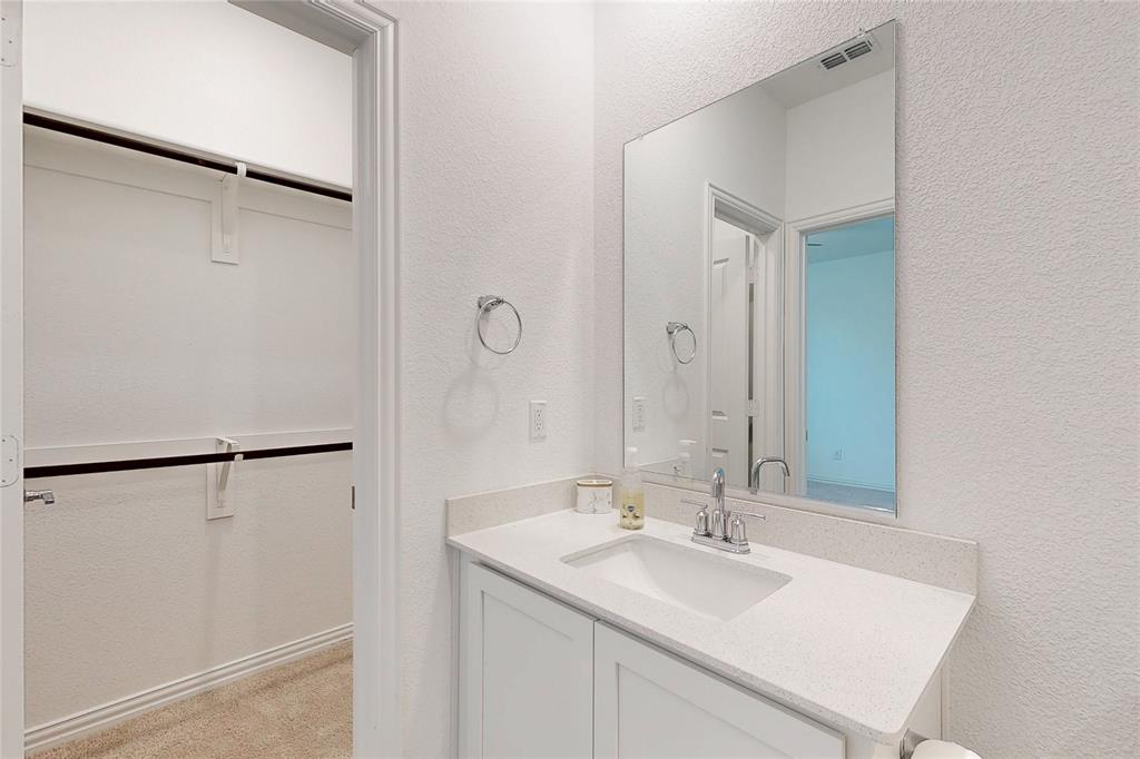 14621 Marrowglen Road Fort Worth, TX 76052 - Photo 34 of 36