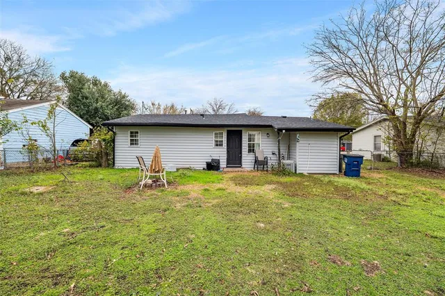 $220,000 | 315 West Rea Avenue, Lancaster, TX 75146