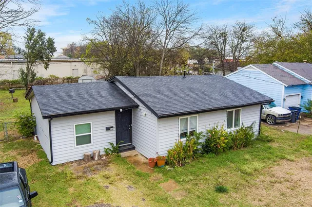 $220,000 | 315 West Rea Avenue, Lancaster, TX 75146