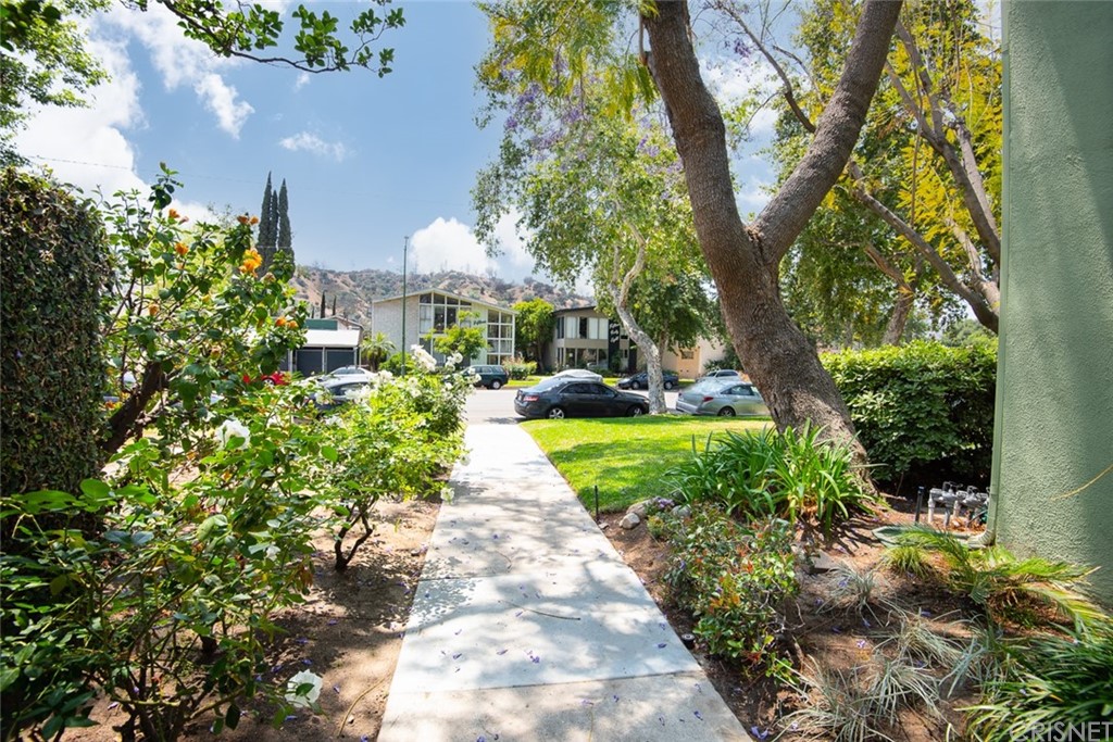 1545 Riverside Drive Glendale, CA 91201 - Photo 14 of 20