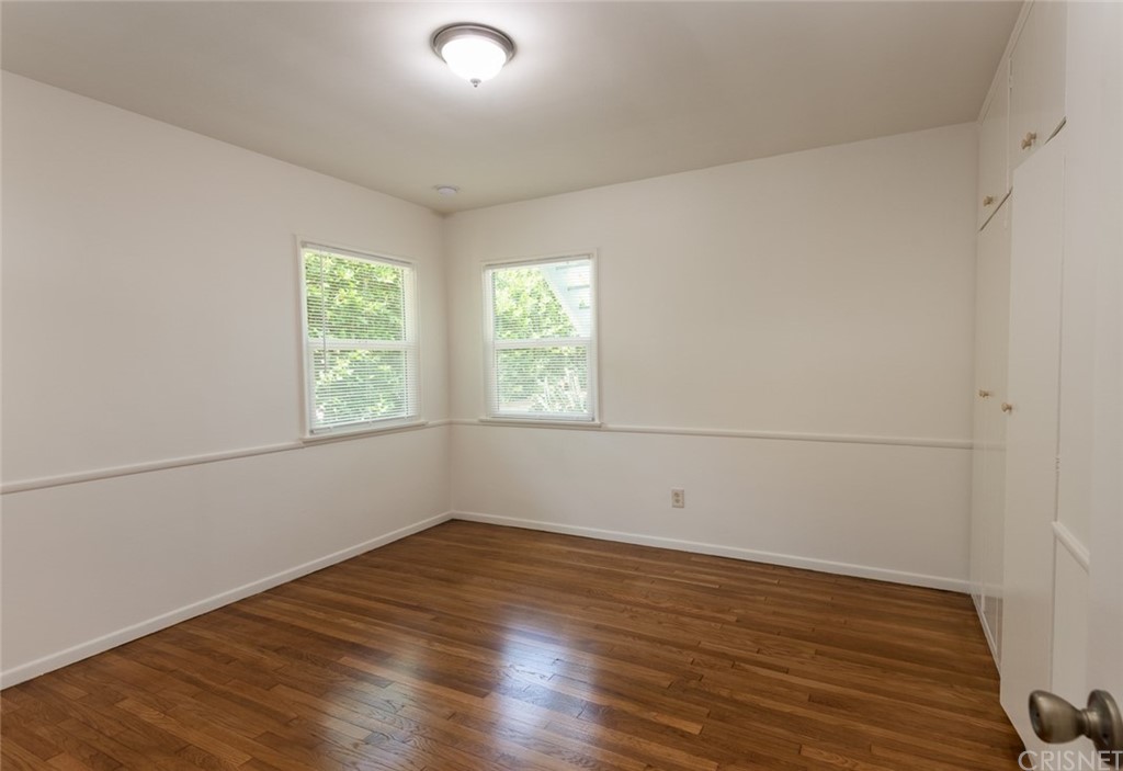 1545 Riverside Drive Glendale, CA 91201 - Photo 8 of 20