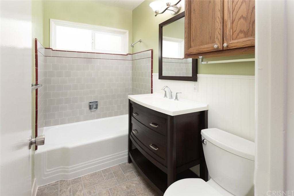 1545 Riverside Drive Glendale, CA 91201 - Photo 10 of 20