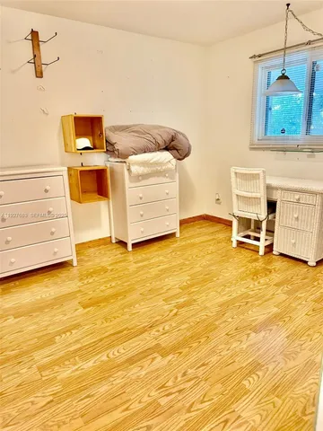 $5,500 | 4721 Southwest 34th Drive, Dania Beach, FL 33312