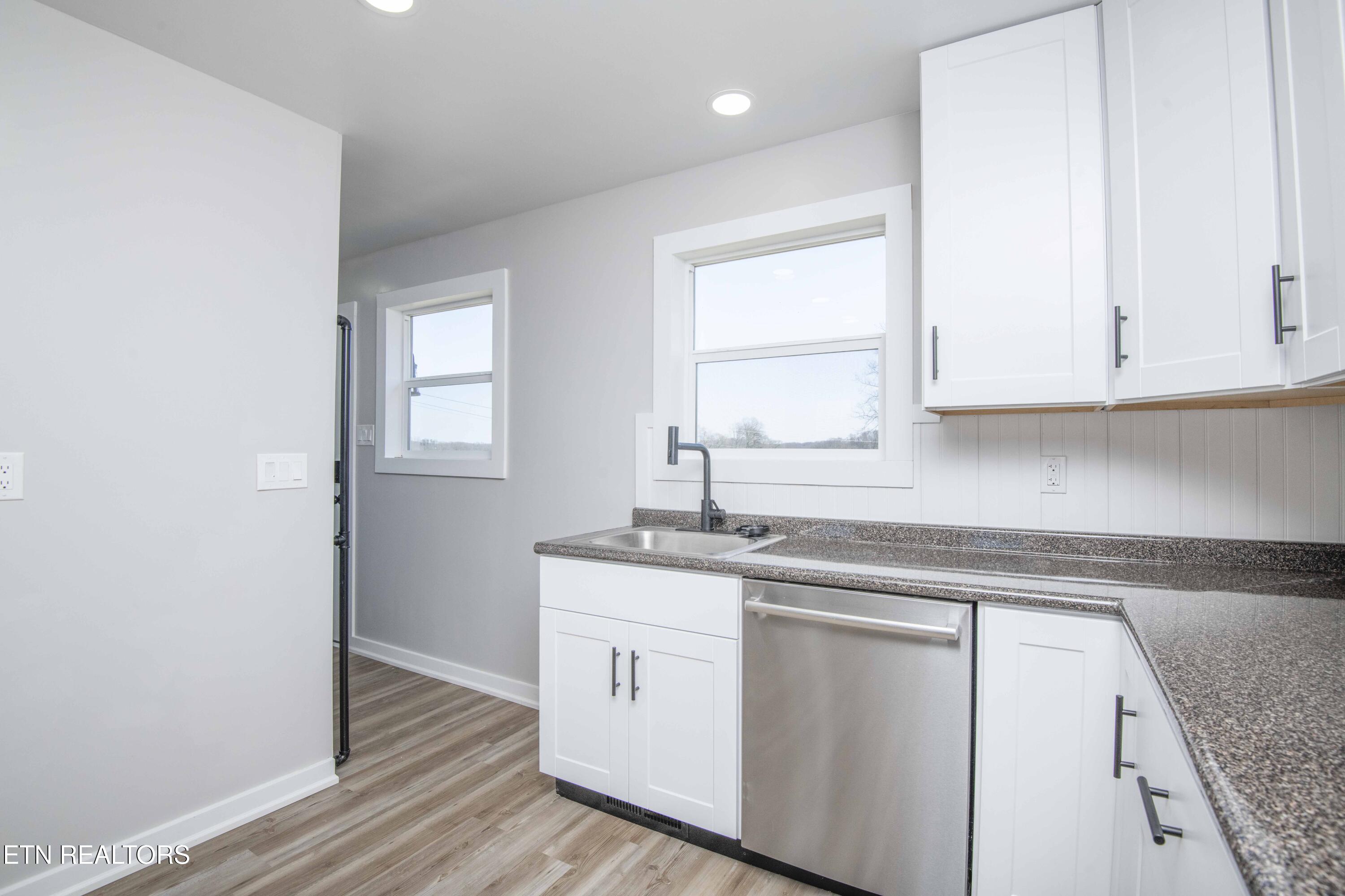 7167 Cedar Hill Road Talbott, TN 37877 - Photo 11 of 45 kitchen_1