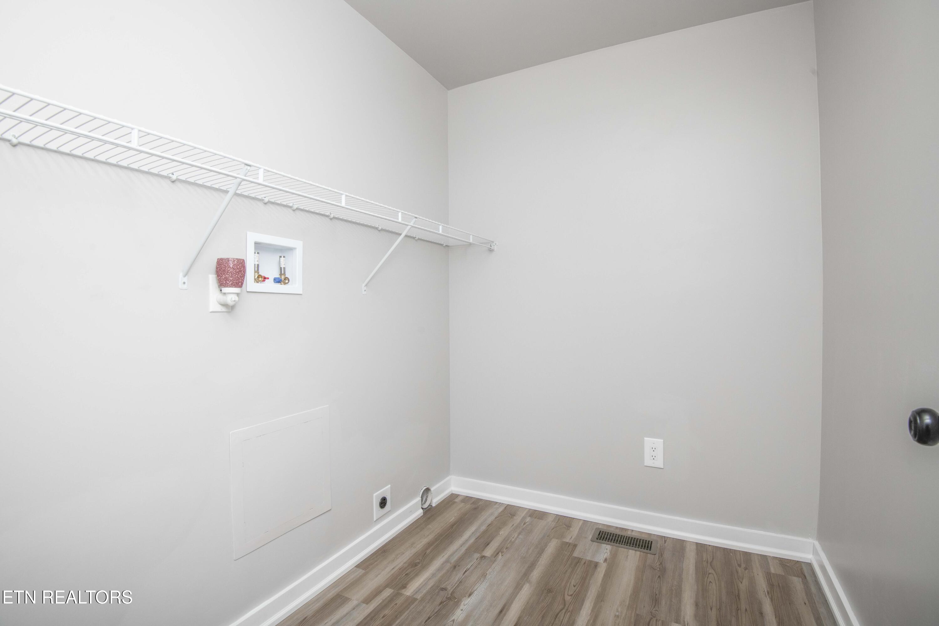 7167 Cedar Hill Road Talbott, TN 37877 - Photo 28 of 45 laundry_1