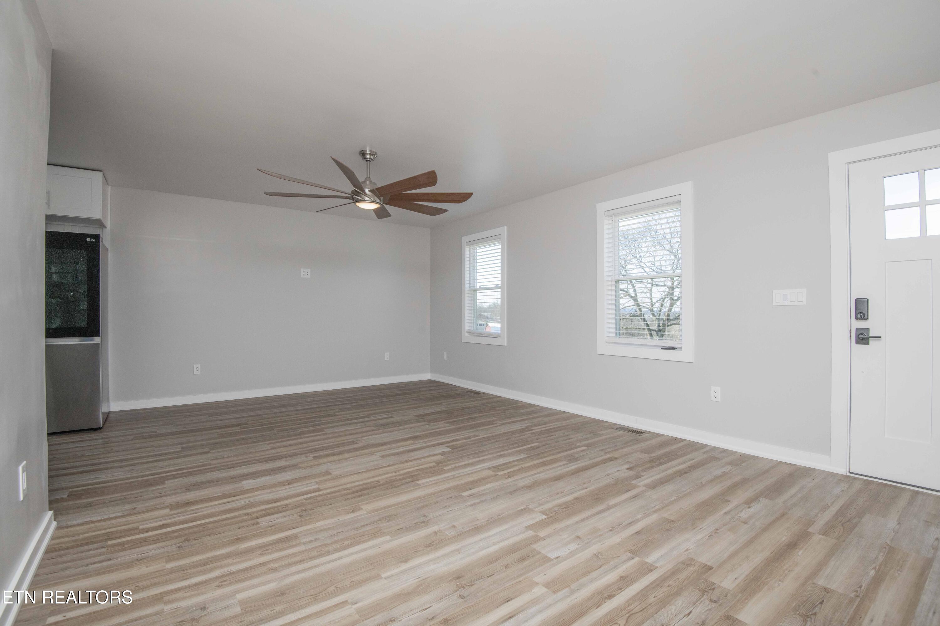 7167 Cedar Hill Road Talbott, TN 37877 - Photo 5 of 45 living_1