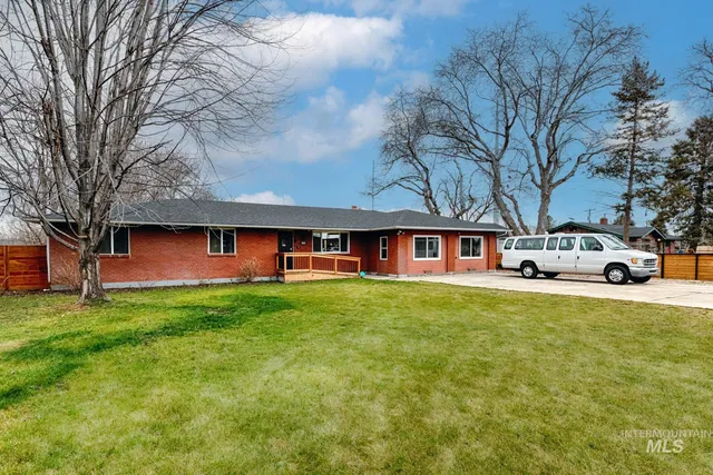 $650,000 | 819 South Powerline Road, Nampa, ID 83686