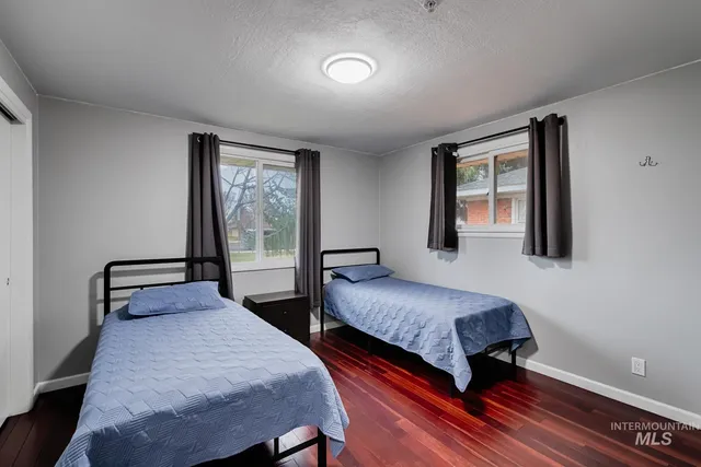 $650,000 | 819 South Powerline Road, Nampa, ID 83686