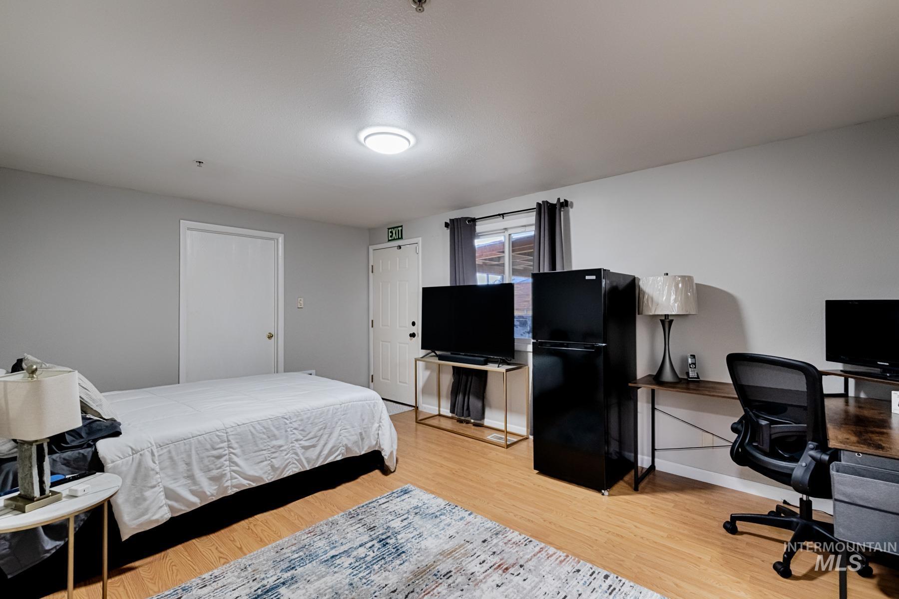 819 South Powerline Road Nampa, ID 83686 - Photo 27 of 34