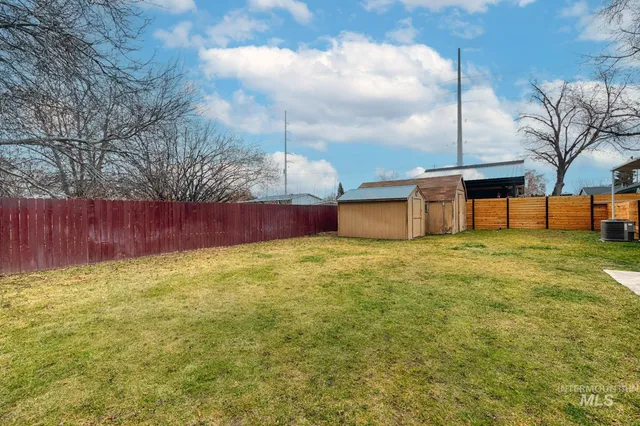 $650,000 | 819 South Powerline Road, Nampa, ID 83686