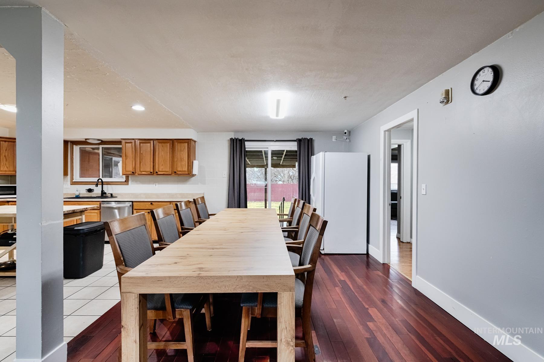 819 South Powerline Road Nampa, ID 83686 - Photo 10 of 34