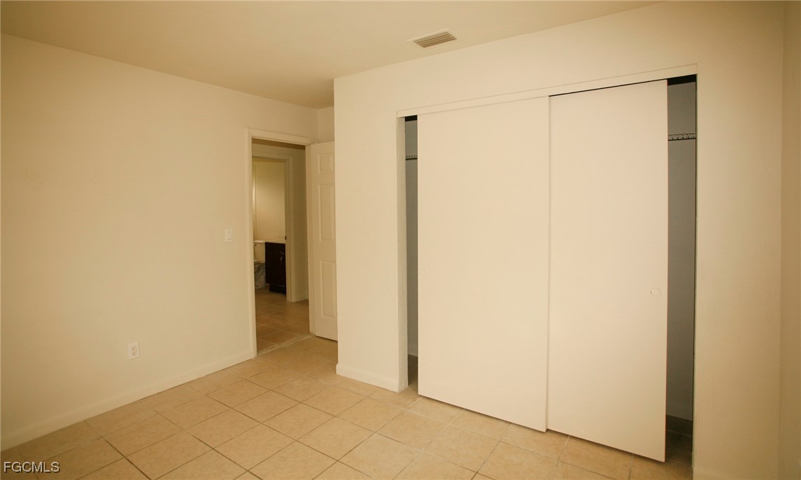 122 Gordon Avenue South Lehigh Acres, FL 33973 - Photo 7 of 12 a view of an empty room