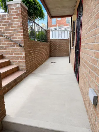 $190,000 | 122-15 25th Road | College Point