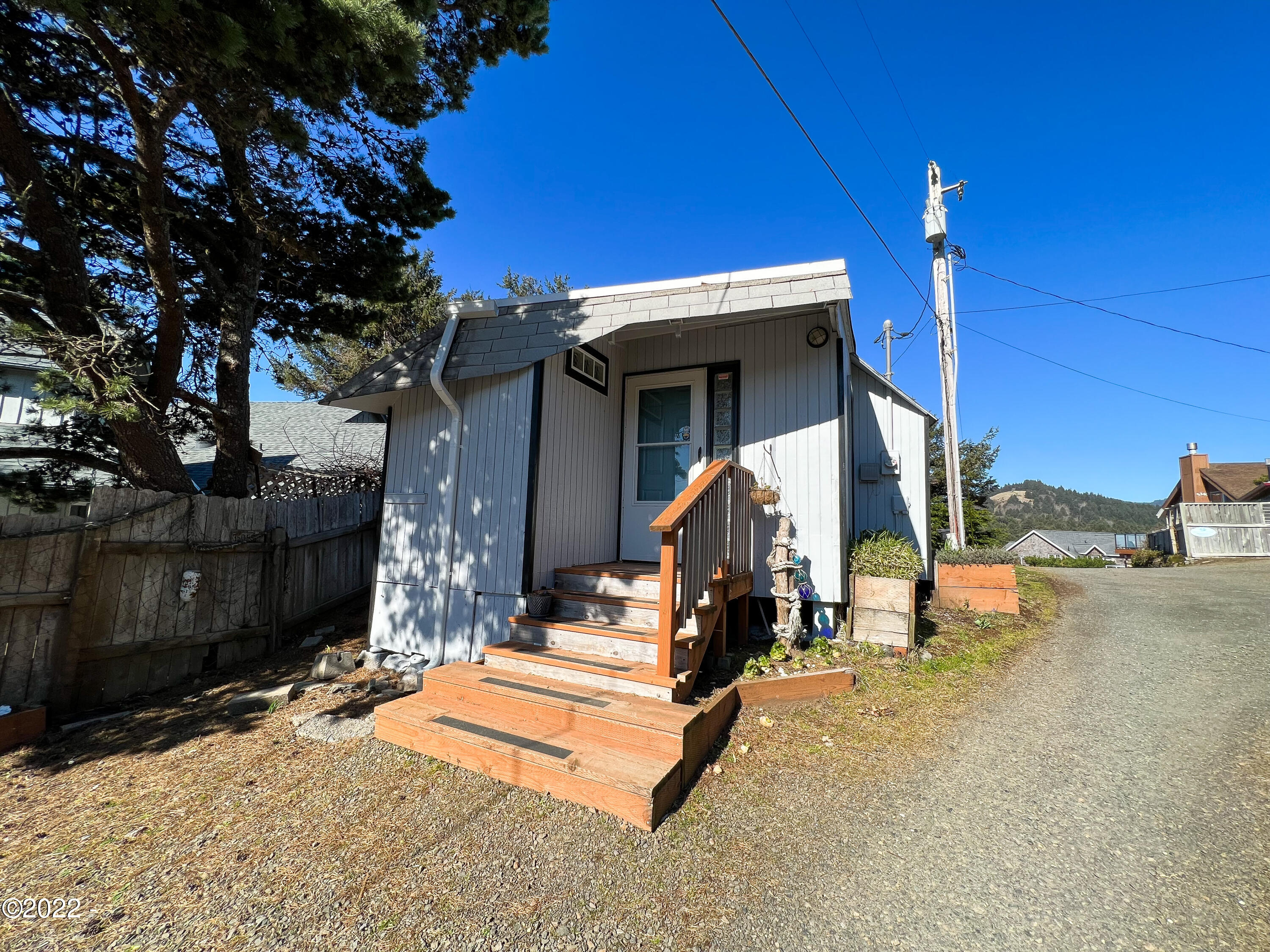 5320 Northeast Logan Road Lincoln City, OR 97367 - Photo 19 of 21 ADU
