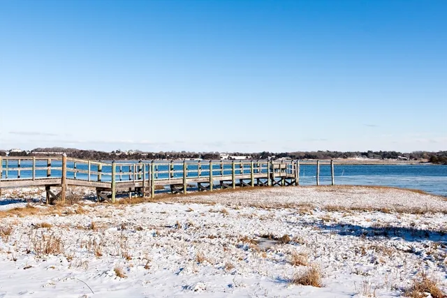 $2,225 | 1794 Drift Road, Unit VAC WEEKY, Westport, MA 02790