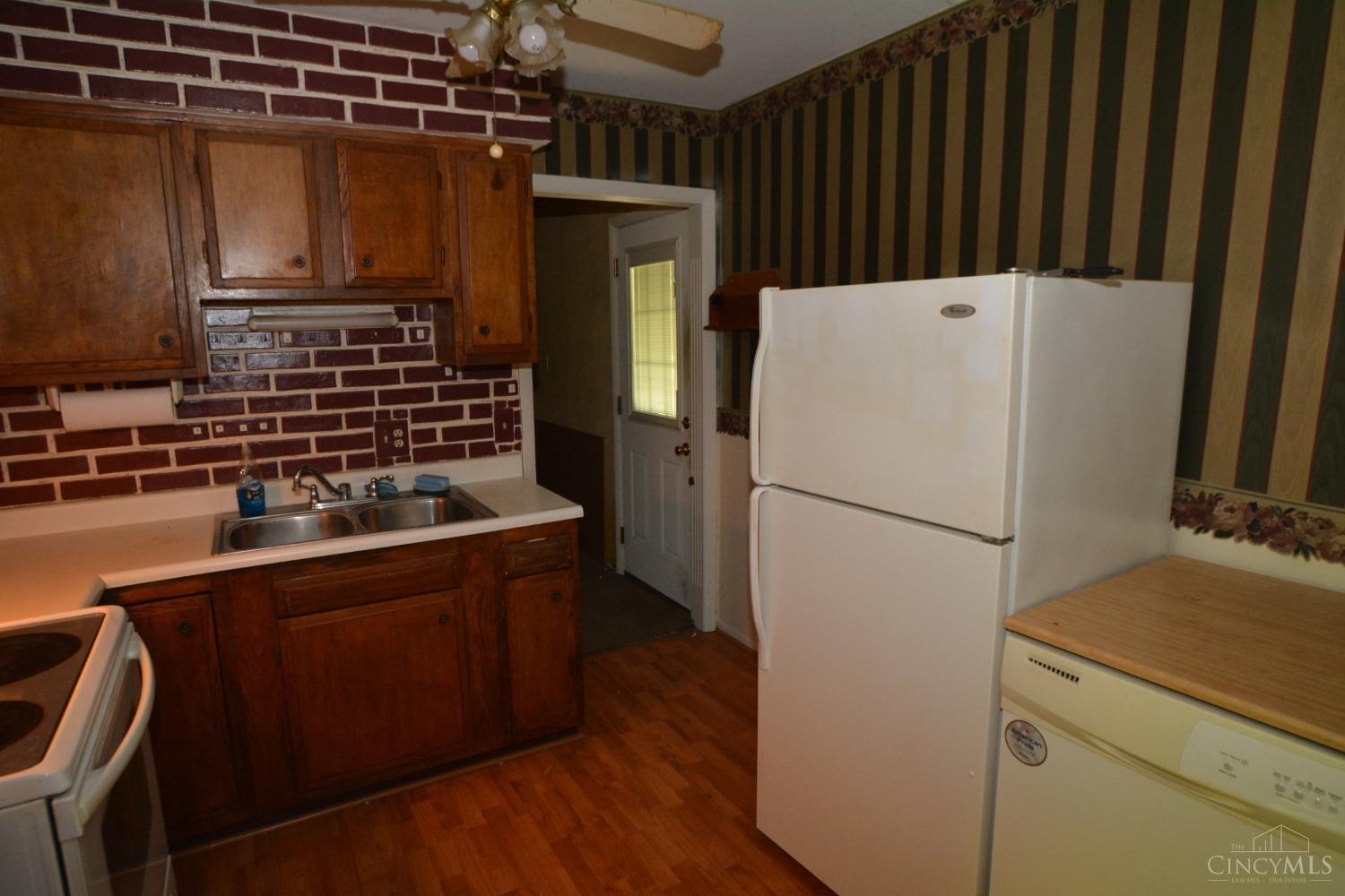 3656 Shank Road Hamilton, OH 45013 - Photo 3 of 13