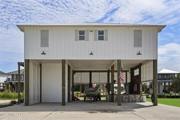 $3,100 | 4021 Blue Jay Street, Bay St. Louis, MS 39520