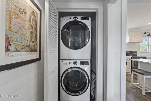 $3,100 | 4021 Blue Jay Street, Bay St. Louis, MS 39520