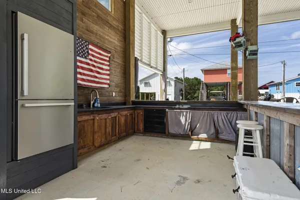 $3,100 | 4021 Blue Jay Street, Bay St. Louis, MS 39520