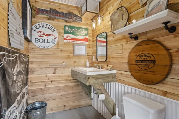 $3,100 | 4021 Blue Jay Street, Bay St. Louis, MS 39520