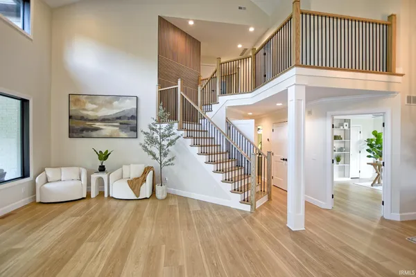 $1,499,900 | 6700 Vann Road, Newburgh, IN 47630