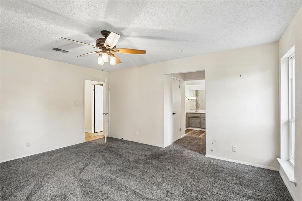 1600 South Timber Court Benbrook, TX 76126 - Photo 20 of 30
