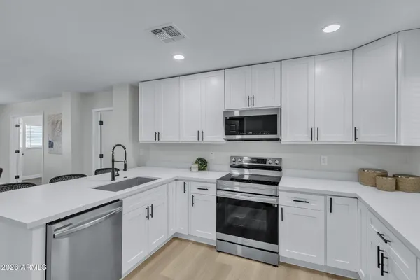 $569,000 | 1138 East 9th Drive, Mesa, AZ 85204