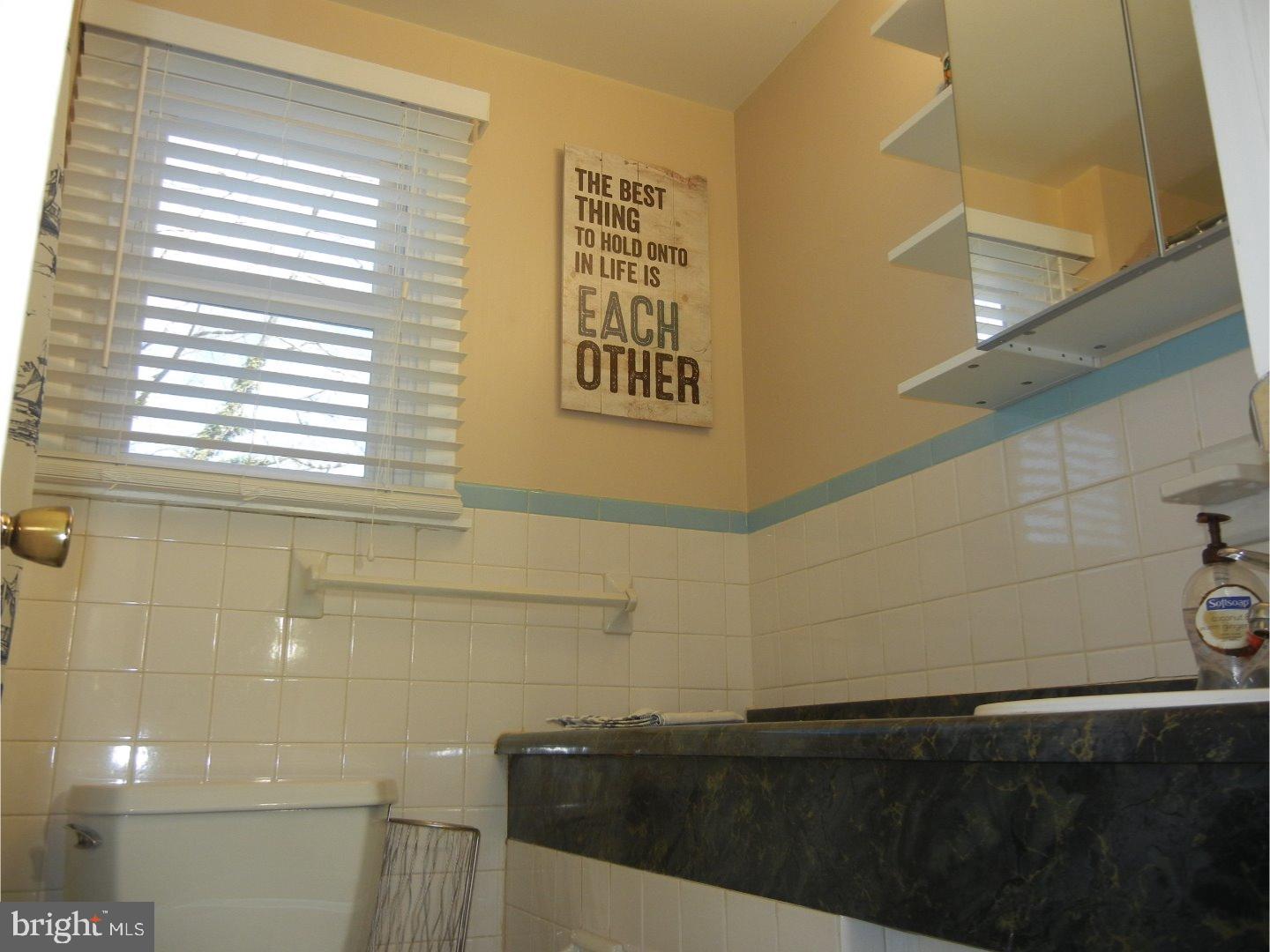 87 Taunton Road Medford, NJ 08055 - Photo 21 of 25 Master Bathroom
