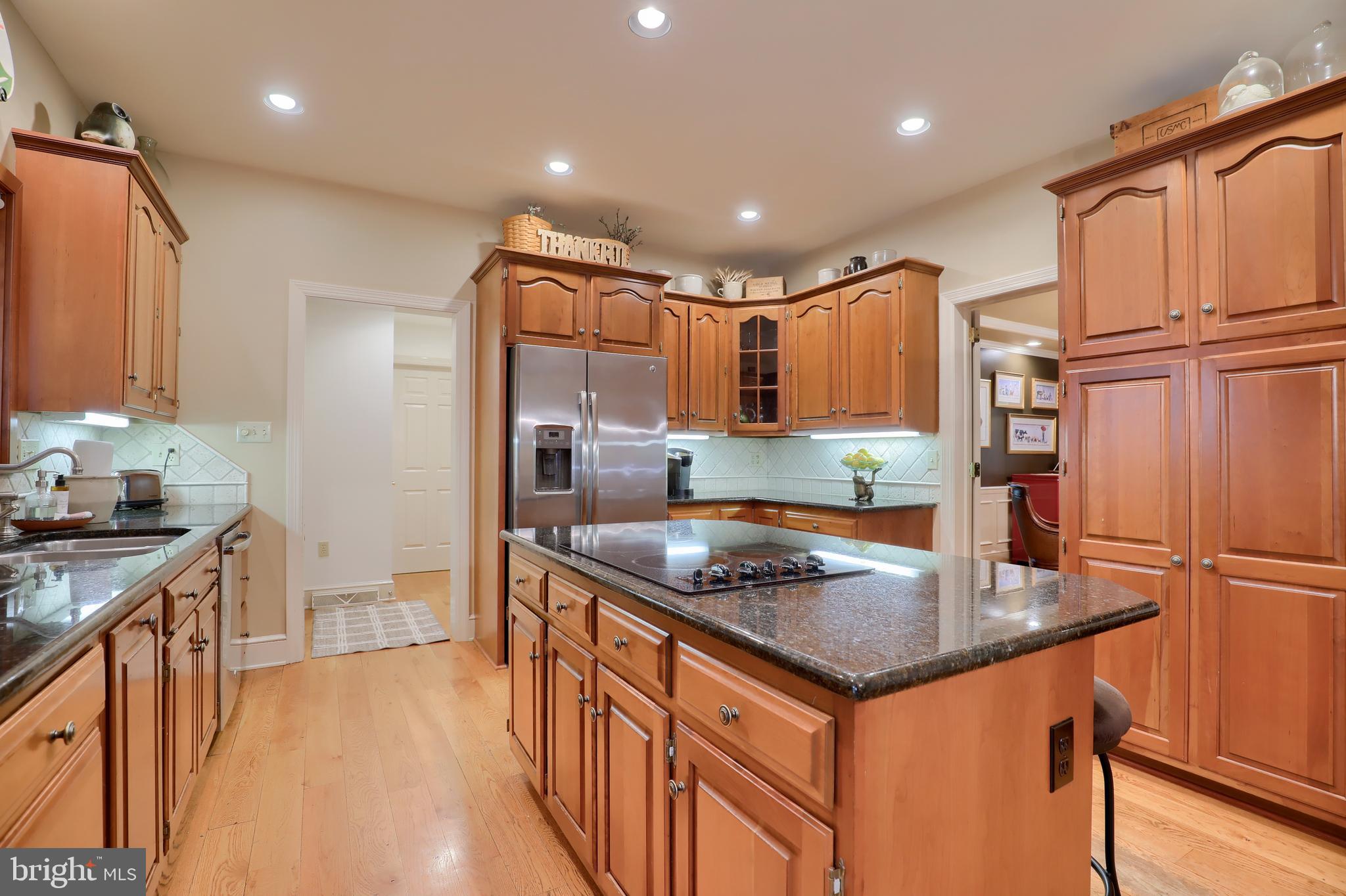 1091 Hunters Path Lancaster, PA 17601 - Photo 21 of 61